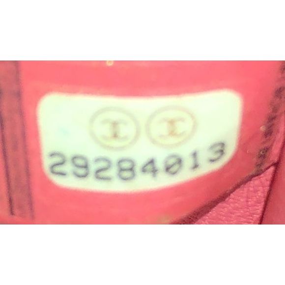 Chanel Filigree Vertical Vanity Case PVC with Lambskin Pink, Multicolor - Picture 8 of 8